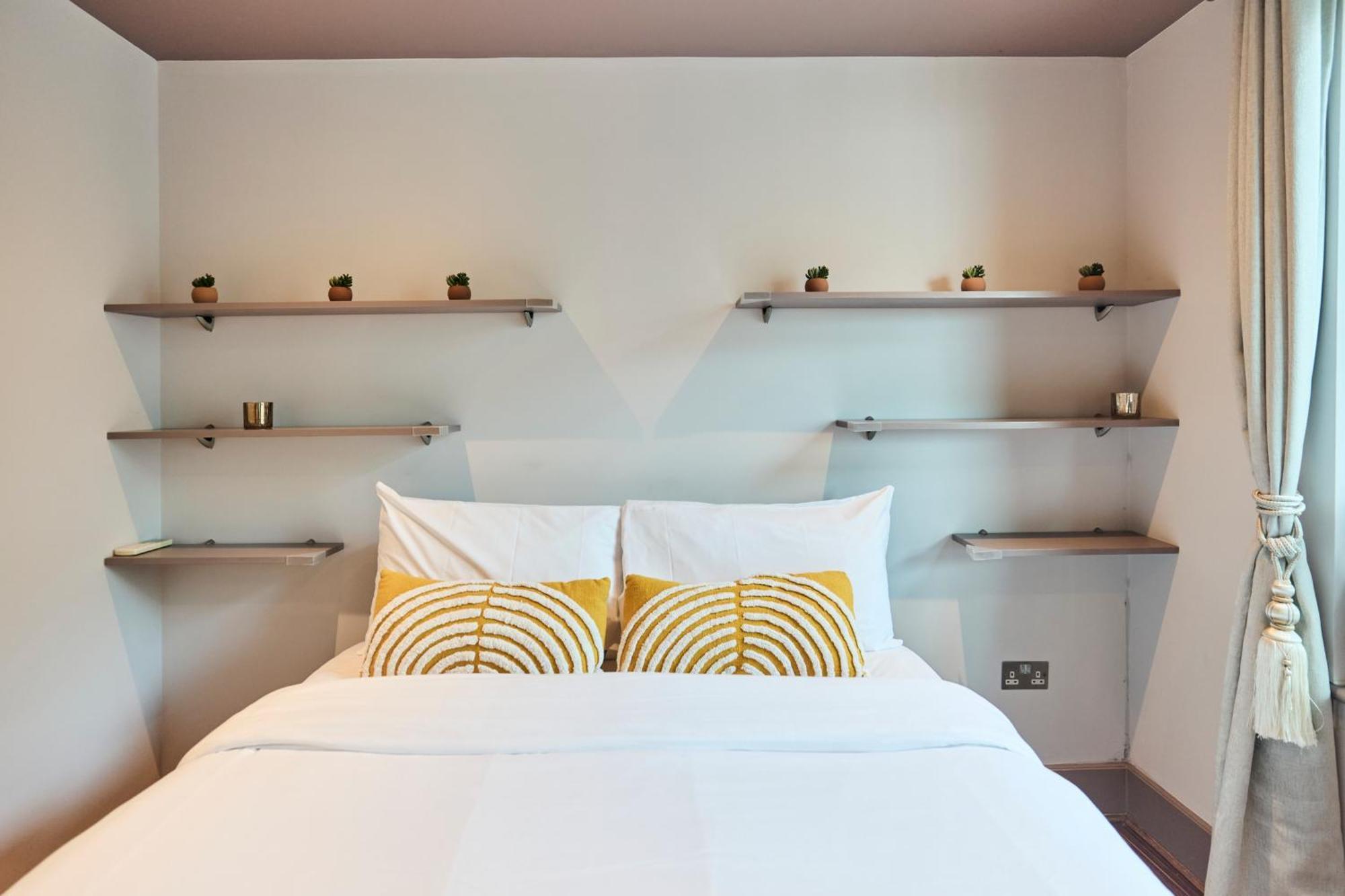 The Vauxhall Hideout - Comfy 2Bdr Flat With Balcony Лондон Экстерьер фото