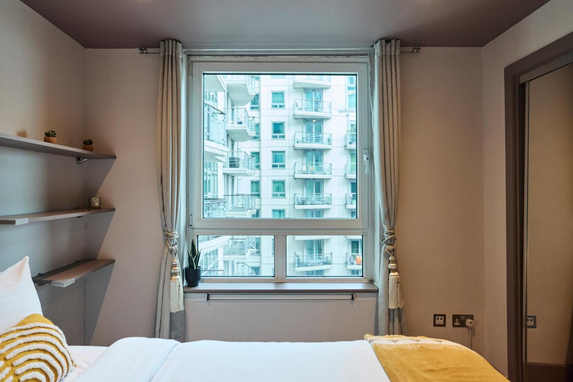 The Vauxhall Hideout - Comfy 2Bdr Flat With Balcony Лондон Экстерьер фото